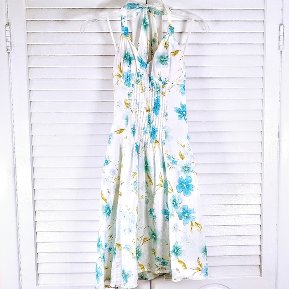 Floral Halter Midi Dress - Picture 13 of 14